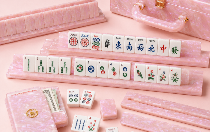 Pearlescent acrylic mahjong storage boxes