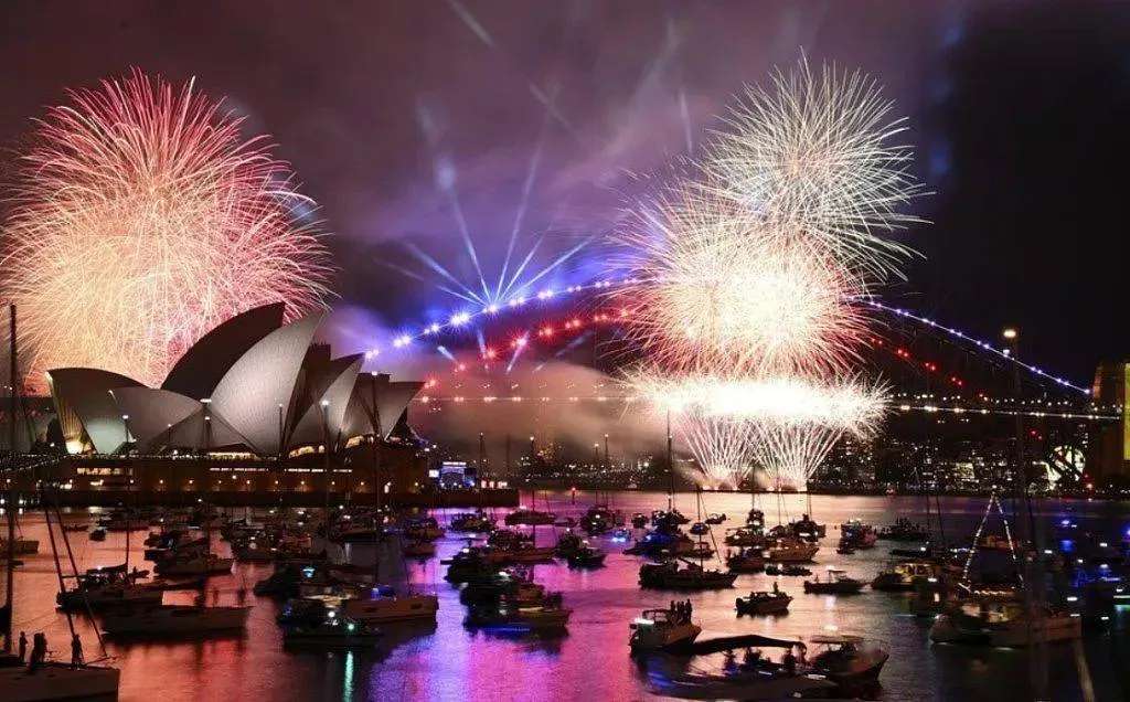 Clean burning celluloid roll substrate vaporizing with zero residue during fireworks display